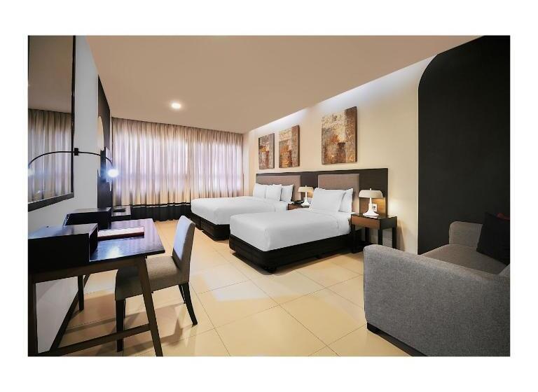 חדר משפחתי, Summit Hotel Magnolia