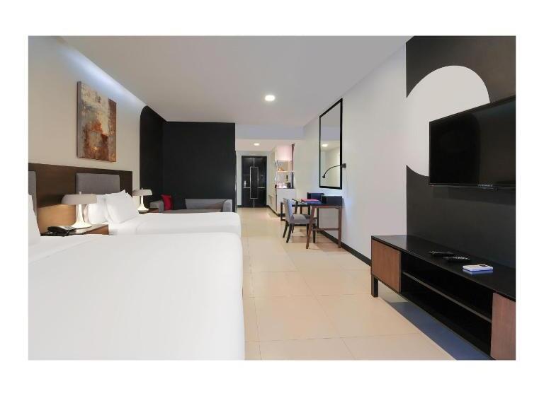 חדר משפחתי, Summit Hotel Magnolia