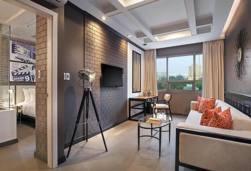 סוויטה דלוקס, Summit Hotel Magnolia