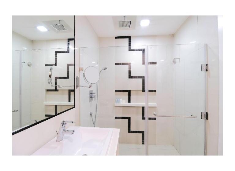 חדר דחוקס עם מיטת קינג, Summit Hotel Magnolia