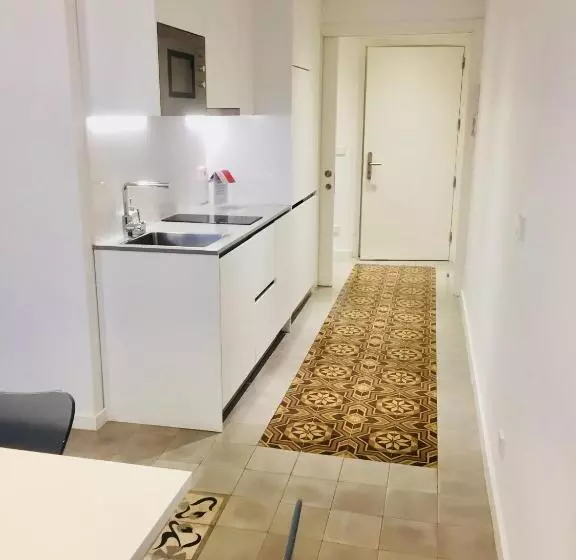 １ベッドルームインサイドアパートメント, The Museum Apartments