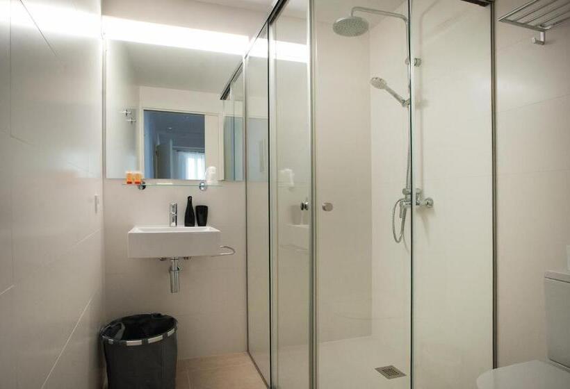 آپارتمان 1 خوابه, The Museum Apartments