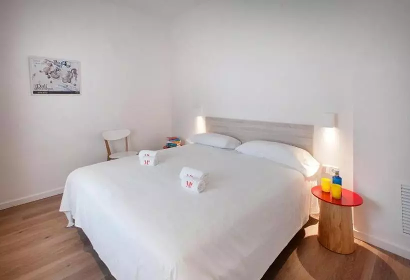 テラス付き１ベッドルームアパートメント, The Museum Apartments