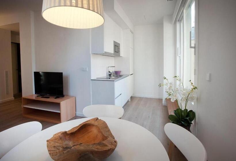 آپارتمان 1 خوابه با تراس, The Museum Apartments