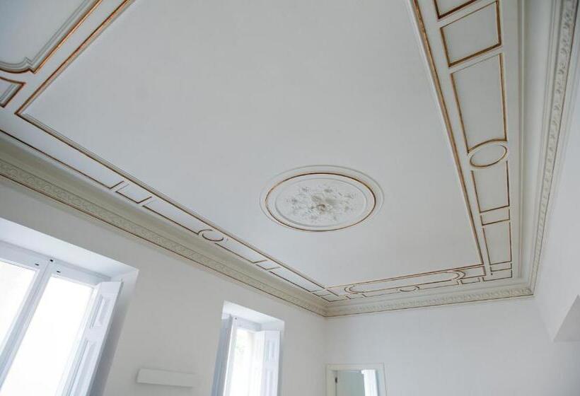 آپارتمان 1 خوابه, The Museum Apartments