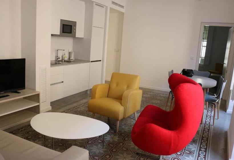 آپارتمان 1 خوابه, The Museum Apartments