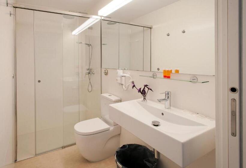 آپارتمان 1 خوابه با بالکن, The Museum Apartments