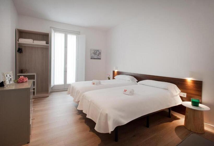 آپارتمان 1 خوابه با بالکن, The Museum Apartments