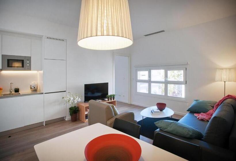 آپارتمان 1 خوابه با چشم‌انداز, The Museum Apartments