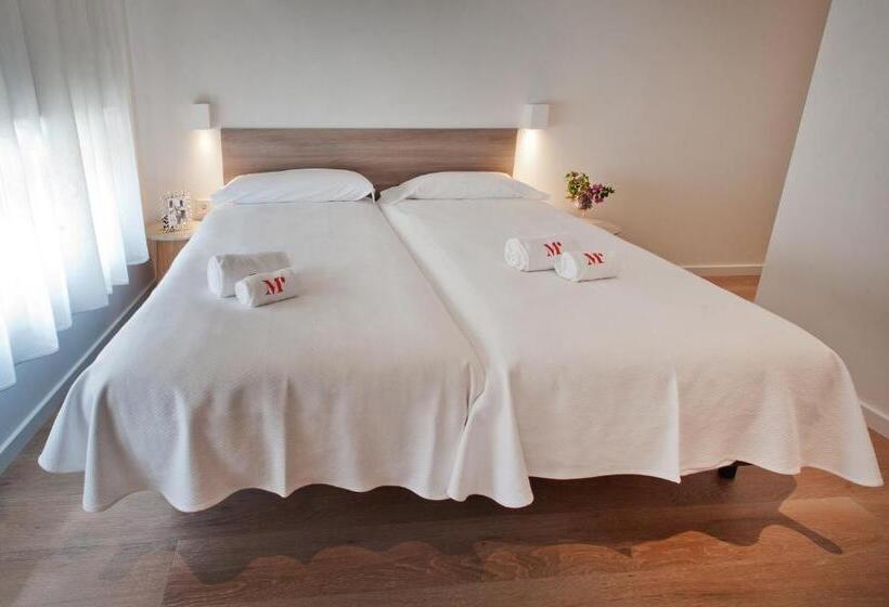 آپارتمان 1 خوابه با چشم‌انداز, The Museum Apartments