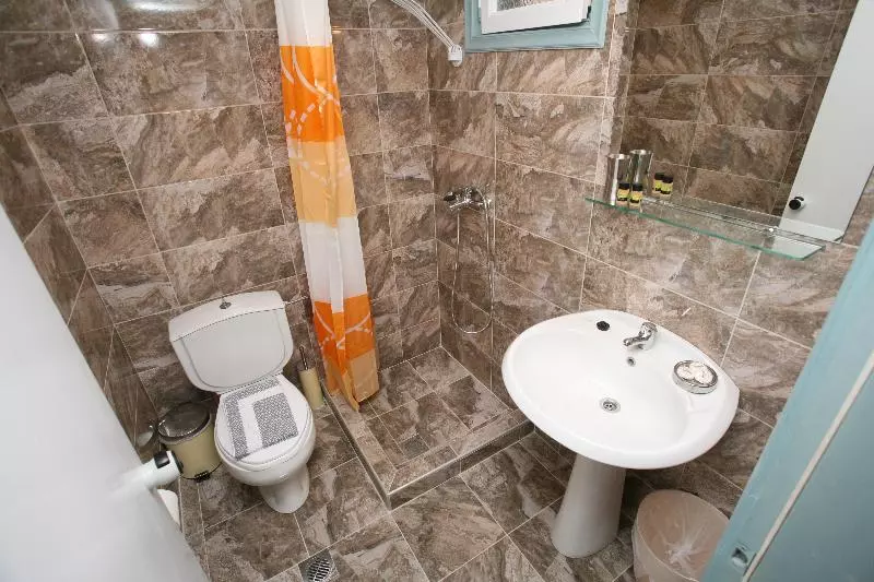 Chambre Triple Standard, Sun
