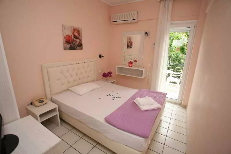 Chambre Standard Individuelle, Sun