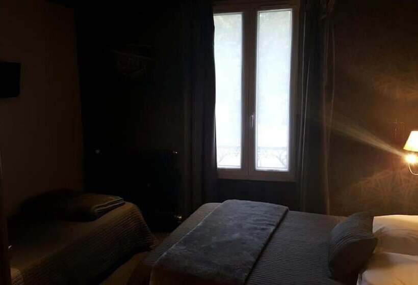 Номер Стандарт Трехместный, Café Hôtel De L Avenir