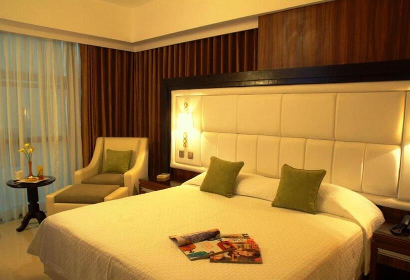 이그제큐티브 룸, Central Park Tower Resort