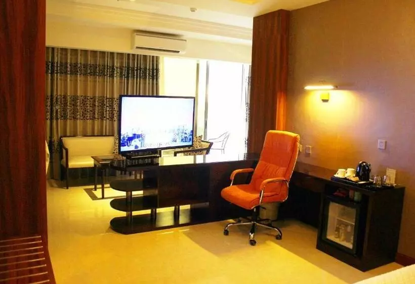 ハイドロマッサージバス付きスイート, Central Park Tower Resort