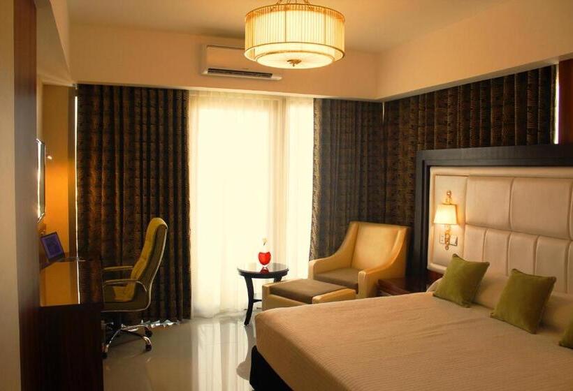 이그제큐티브 룸, Central Park Tower Resort