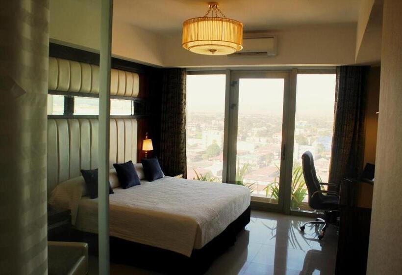 غرفة تنفيذية, Central Park Tower Resort