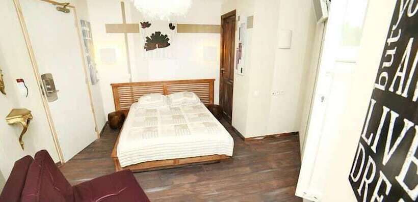 Номер Superior, De France