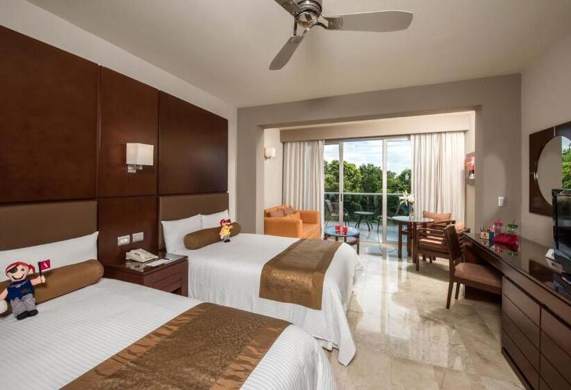 패밀리 룸, Princess Family Club Riviera - All Inclusive