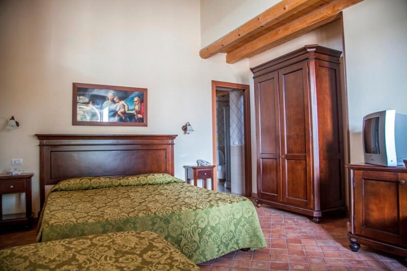 스탠다드 트리플 룸, Feudo Bauly