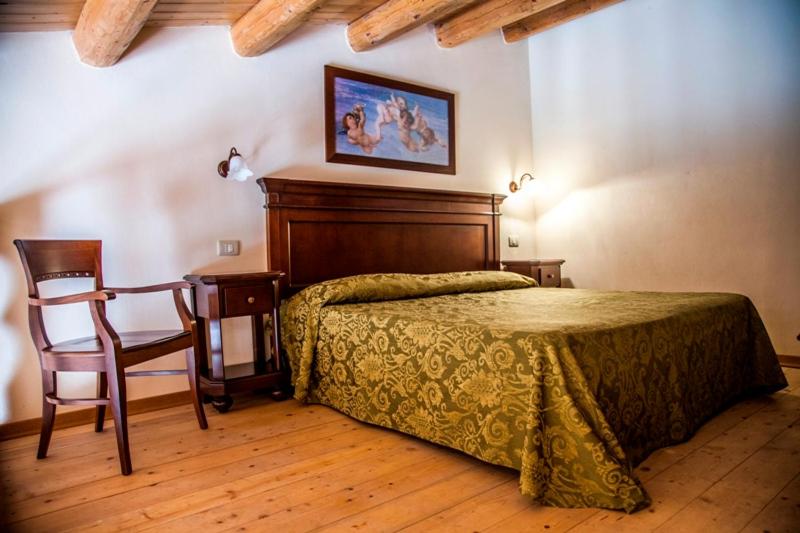 수피리어 룸, Feudo Bauly