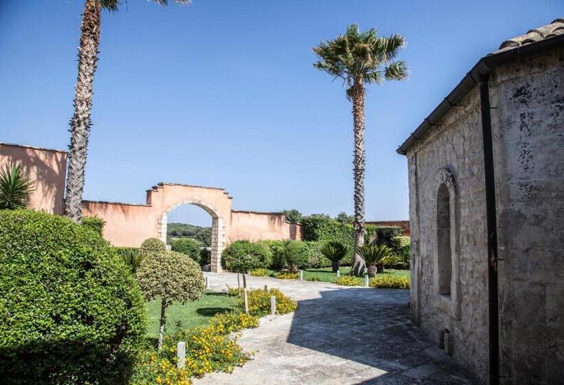 수피리어 룸, Feudo Bauly