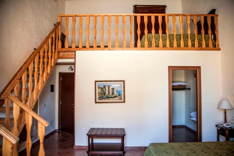 4인용 스탠다드 룸, Feudo Bauly