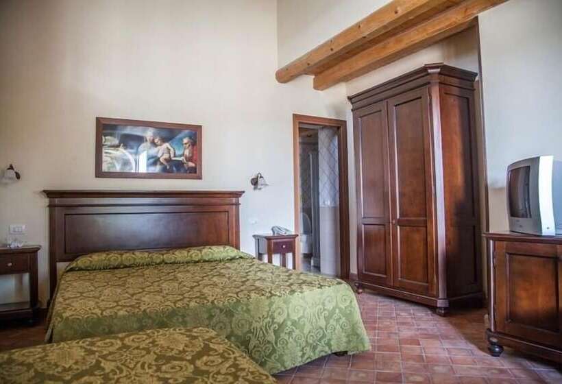 스탠다드 트리플 룸, Feudo Bauly