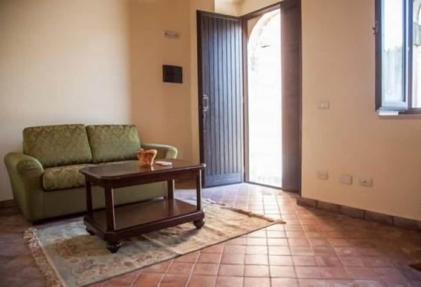 4인용 스탠다드 룸, Feudo Bauly