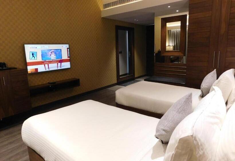 Standard Room Garden View, The Golkonda Resort And Spa