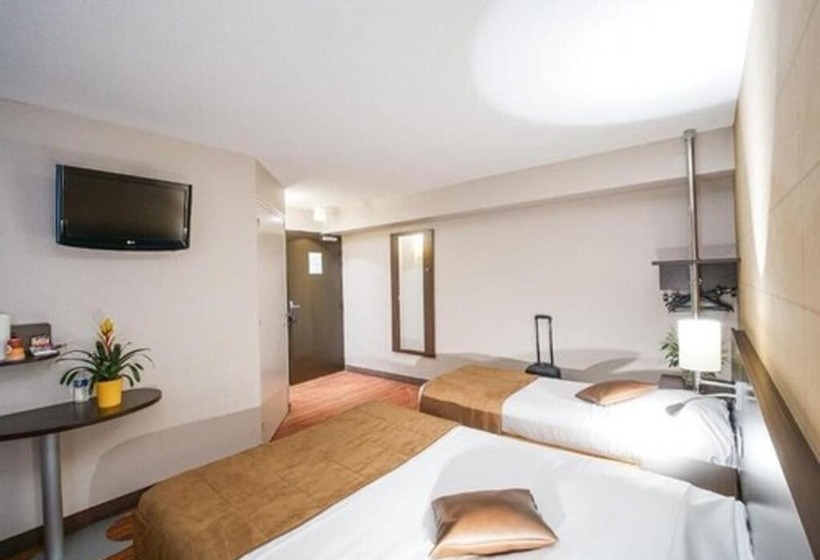 Номер Стандарт Трехместный, Inn Design Resto Novo Langres