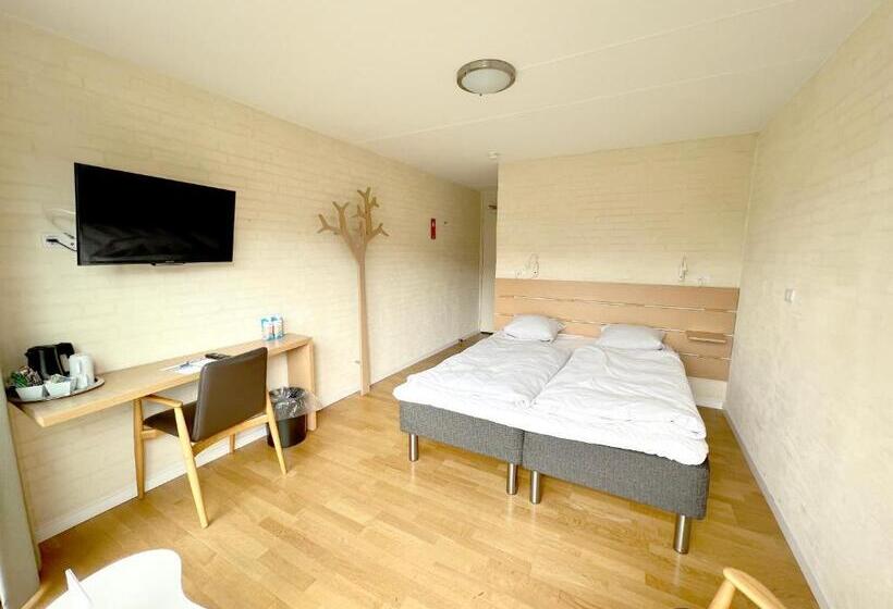 스탠다드 룸, Klinten