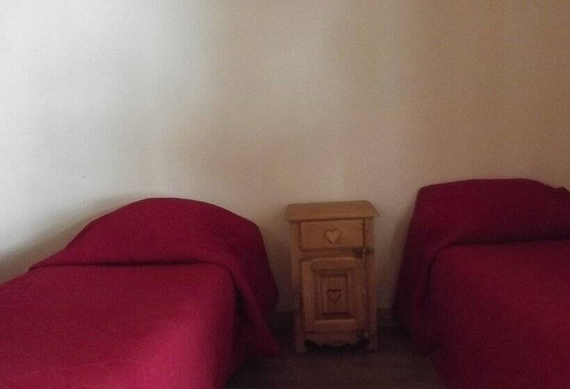 اتاق استاندارد چهار تخته, Le Concorde