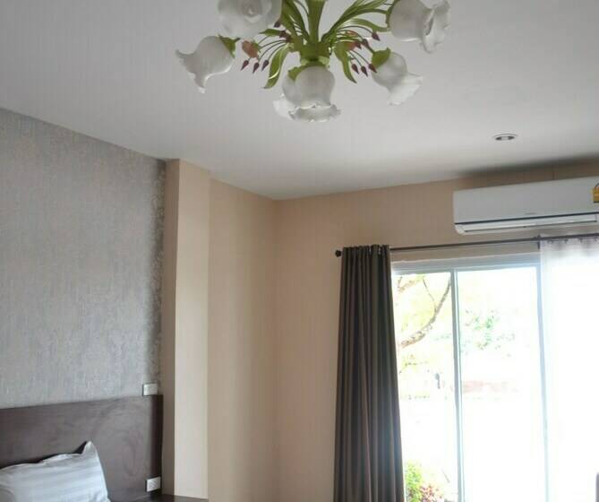 חדר סופריור, Le Parc Wangnang