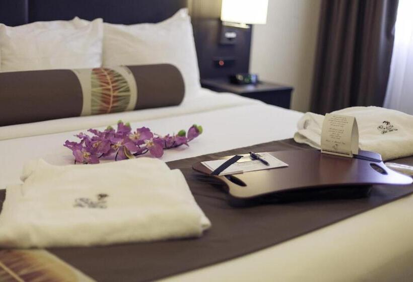 带大床的豪华间, L Escale Hôtel Suites