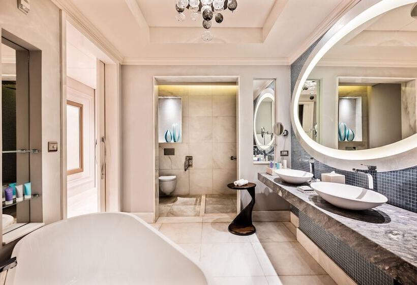 Deluxe Room Mountain View, Pik Palace, Shahdag, Autograph Collection