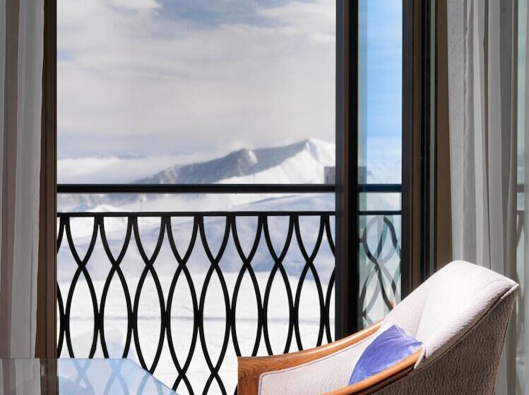 Deluxe Room Mountain View, Pik Palace, Shahdag, Autograph Collection