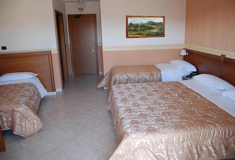 Четырехместный Номер Классик, Ristorante Donato