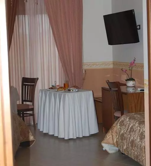 اتاق راحتی سه تخته, Ristorante Donato