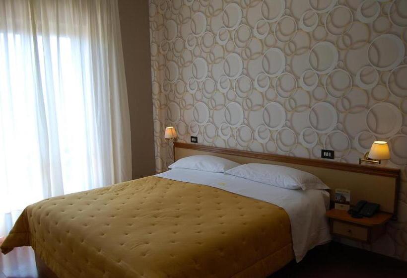 Номер Стандарт с Балконом, Ristorante Donato