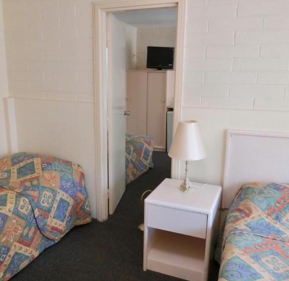 غرفة عائلية, Motel Ringwood