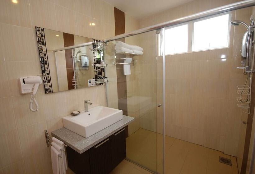 חדר דלוקס לשלושה, Tioman Dive Resort