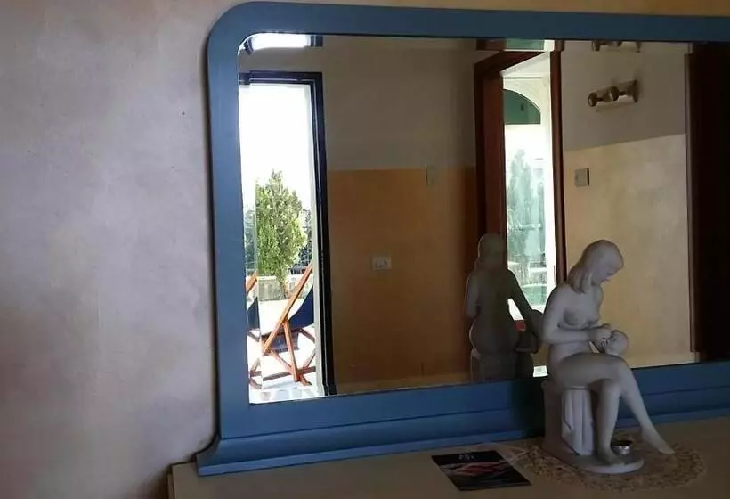 آپارتمان 1 خوابه با چشم‌انداز باغ, Villamir B&b