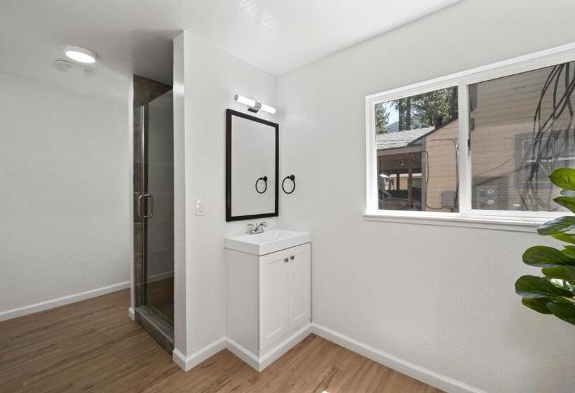 חדר סטנדרט, Adventure Lodge