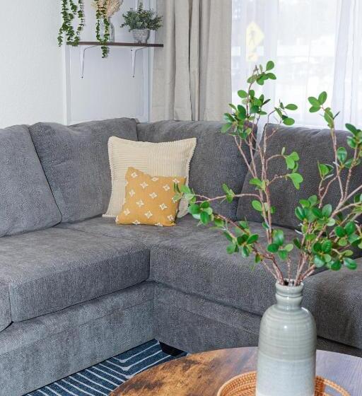 סוויטה משפחתית, Adventure Lodge