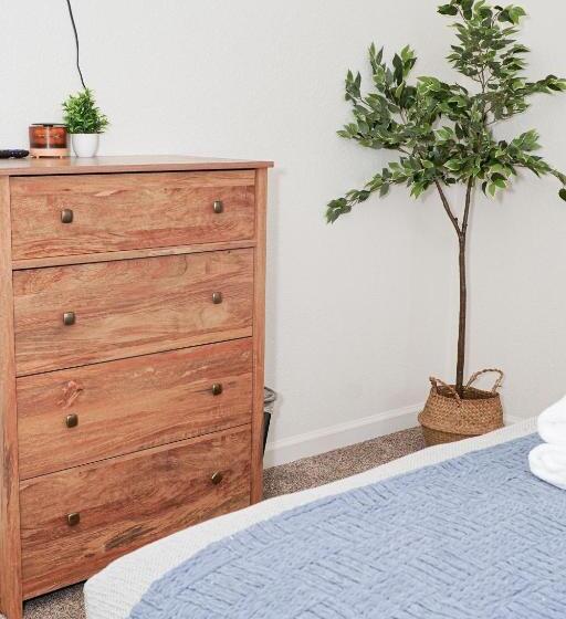 סוויטה משפחתית, Adventure Lodge