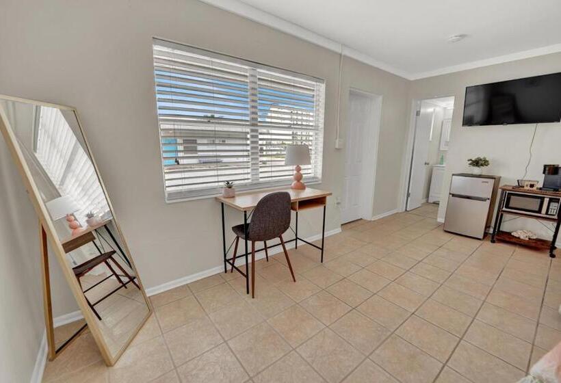 スタンダードルーム, Sea Foam Suites