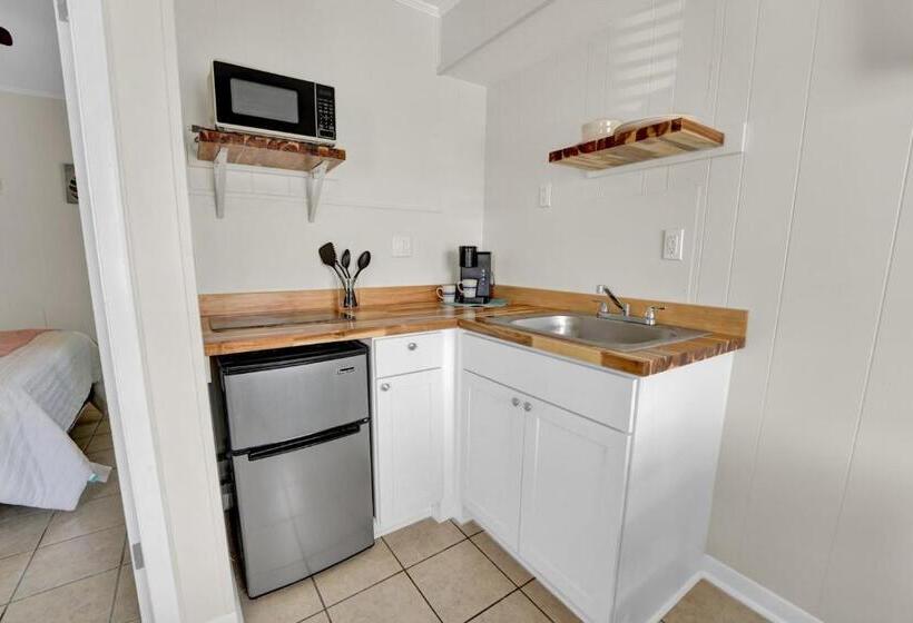 デラックスルーム, Sea Foam Suites