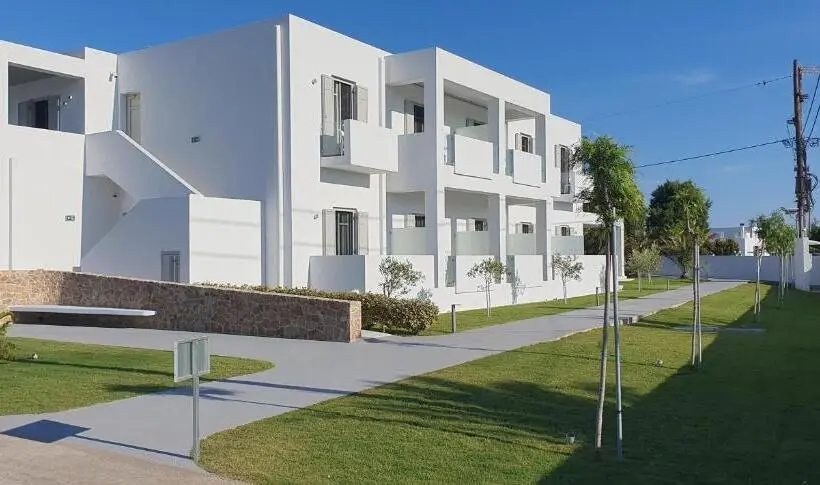 اتاق استاندارد با چشم‌انداز باغ, Tzanis Resort