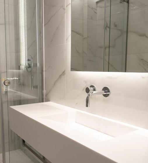 标准间侧面带海景, Tzanis Resort